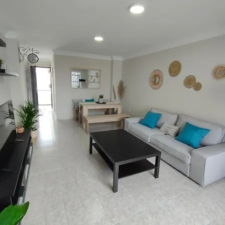 Precioso Apartamento A Estrenar, A 100mts De La Playa