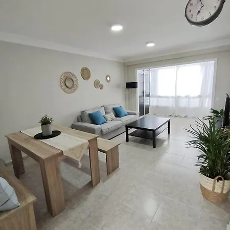 Precioso Apartamento A Estrenar, A 100mts De La Playa