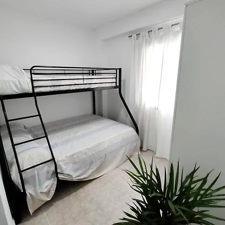 Precioso Apartamento A Estrenar, A 100mts De La Playa דירה *