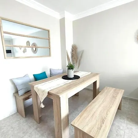 Precioso Apartamento A Estrenar, A 100mts De La Playa קנדלריה